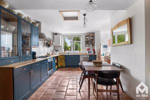 Photo 16- click for photo gallery